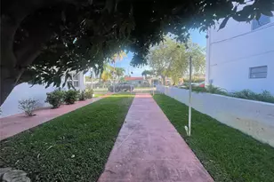 1727 Dewey St, Hollywood, FL 33020 - Photo 23