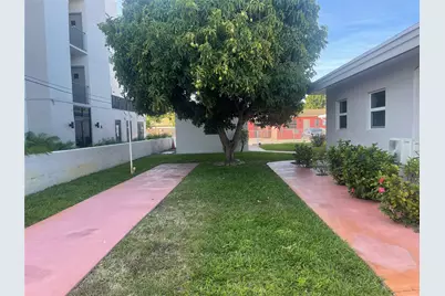 1727 Dewey Street #3, Hollywood, FL 33020 - Photo 3