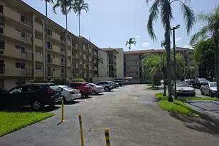 3905 N Nob Hill Rd, Sunrise, FL 33351 - Photo 37