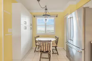 2334 S Cypress Bend Dr, Pompano Beach, FL 33069 - Photo 17
