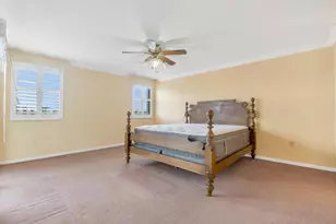 2334 S Cypress Bend Dr, Pompano Beach, FL 33069 - Photo 9