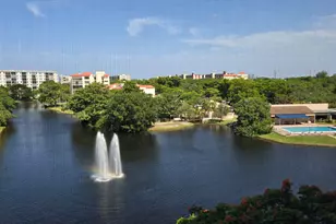 2334 S Cypress Bend Dr, Pompano Beach, FL 33069 - Photo 1