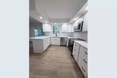 180 8th Court, Vero Beach, FL 32962 - Photo 5