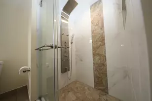 10187 Mangrove Dr, Boynton Beach, FL 33437 - Photo 15