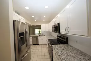 10187 Mangrove Dr, Boynton Beach, FL 33437 - Photo 5