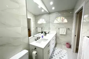 3008 Fairway Dr N, Jupiter, FL 33477 - Photo 9