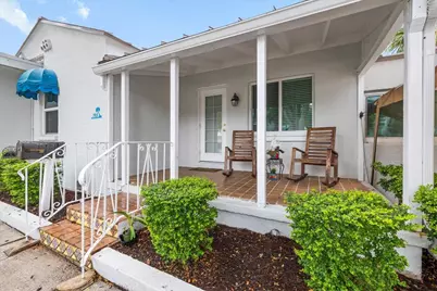 305 NE 14th Avenue, Fort Lauderdale, FL 33301 - Photo 3