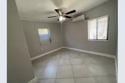 103 NW 7th Avenue #E, Pompano Beach, FL 33060 - Photo 9