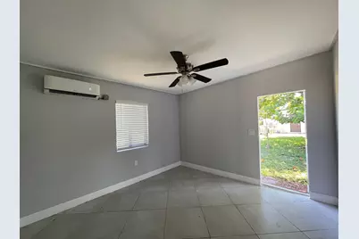 103 NW 7th Avenue #E, Pompano Beach, FL 33060 - Photo 3