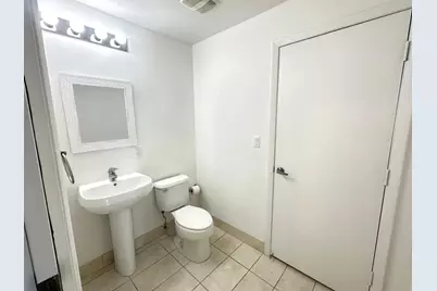 1900 N Bayshore Drive #1709, Miami, FL 33132 - Photo 9