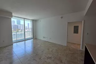 1900 N Bayshore Dr, Miami, FL 33132 - Photo 31