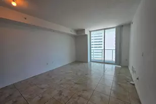 1900 N Bayshore Dr, Miami, FL 33132 - Photo 25