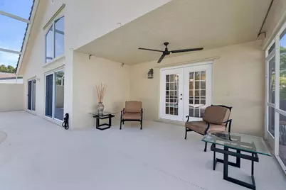 2016 Island Circle, Weston, FL 33326 - Photo 21