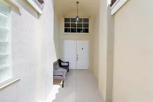 2016 Island Cir, Weston, FL 33326 - Photo 57