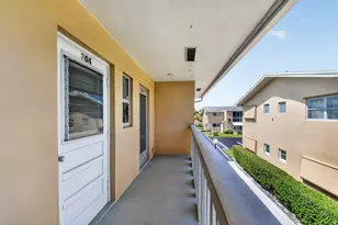 2111 NE 1st Ct, Boynton Beach, FL 33435 - Photo 5