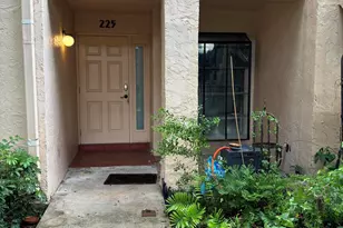 2225 SW 15th St, Deerfield Beach, FL 33442 - Photo 21