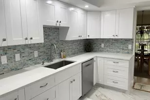 2306 Fairway Dr S, Jupiter, FL 33477 - Photo 9