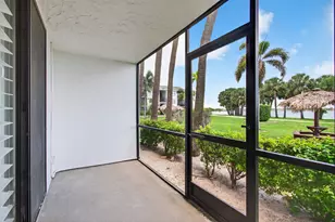 714 Executive Center Dr, West Palm Beach, FL 33401 - Photo 11