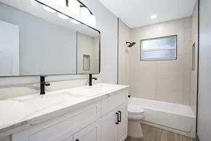 7430 Cocoanut Dr, Lake Worth, FL 33467 - Photo 9