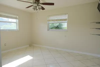 980 Woodland Avenue, West Palm Beach, FL 33415 - Photo 7