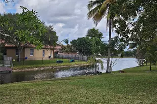 197 NW 113th Way, Coral Springs, FL 33071 - Photo 33
