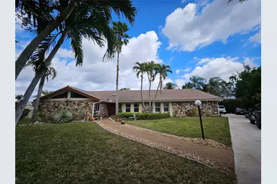 197 NW 113th Way, Coral Springs, FL 33071 - Photo 5