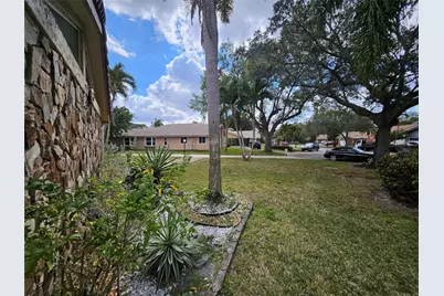 197 NW 113th Way, Coral Springs, FL 33071 - Photo 39