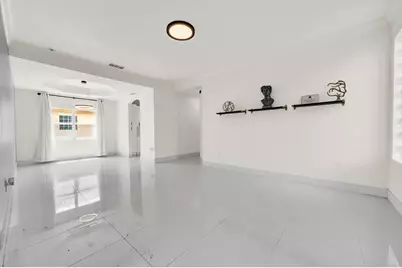 17021 NW 10th Street, Pembroke Pines, FL 33028 - Photo 17