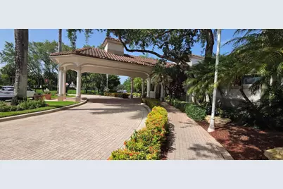 17021 NW 10th Street, Pembroke Pines, FL 33028 - Photo 43