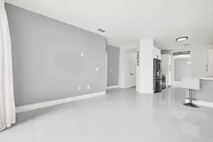 17021 NW 10th St, Pembroke Pines, FL 33028 - Photo 7