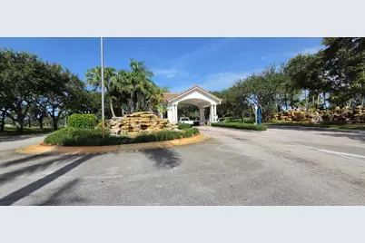 17021 NW 10th Street, Pembroke Pines, FL 33028 - Photo 61