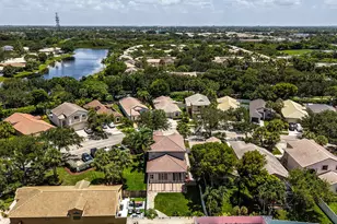 17021 NW 10th St, Pembroke Pines, FL 33028 - Photo 37