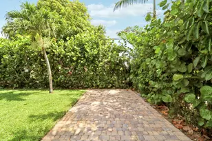 940 Dogwood Rd, North Palm Beach, FL 33408 - Photo 33