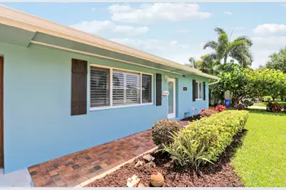 940 Dogwood Road, North Palm Beach, FL 33408 - Photo 3