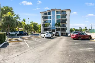 1839 Middle River Dr, Fort Lauderdale, FL 33305 - Photo 23