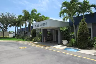 2679 Emory Dr E, West Palm Beach, FL 33415 - Photo 17