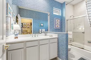687 Hampton Woods Ln SW, Vero Beach, FL 32962 - Photo 23