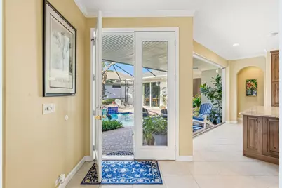 687 Hampton Woods Lane SW, Vero Beach, FL 32962 - Photo 5