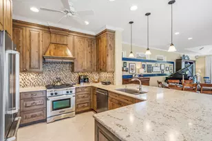 687 Hampton Woods Ln SW, Vero Beach, FL 32962 - Photo 11