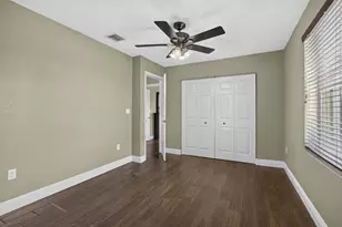 9081 Dupont Pl, Wellington, FL 33414 - Photo 25