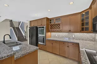 9081 Dupont Pl, Wellington, FL 33414 - Photo 17
