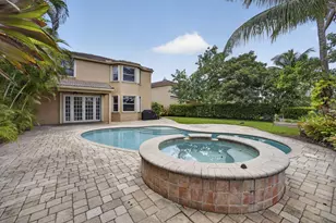 9081 Dupont Pl, Wellington, FL 33414 - Photo 5
