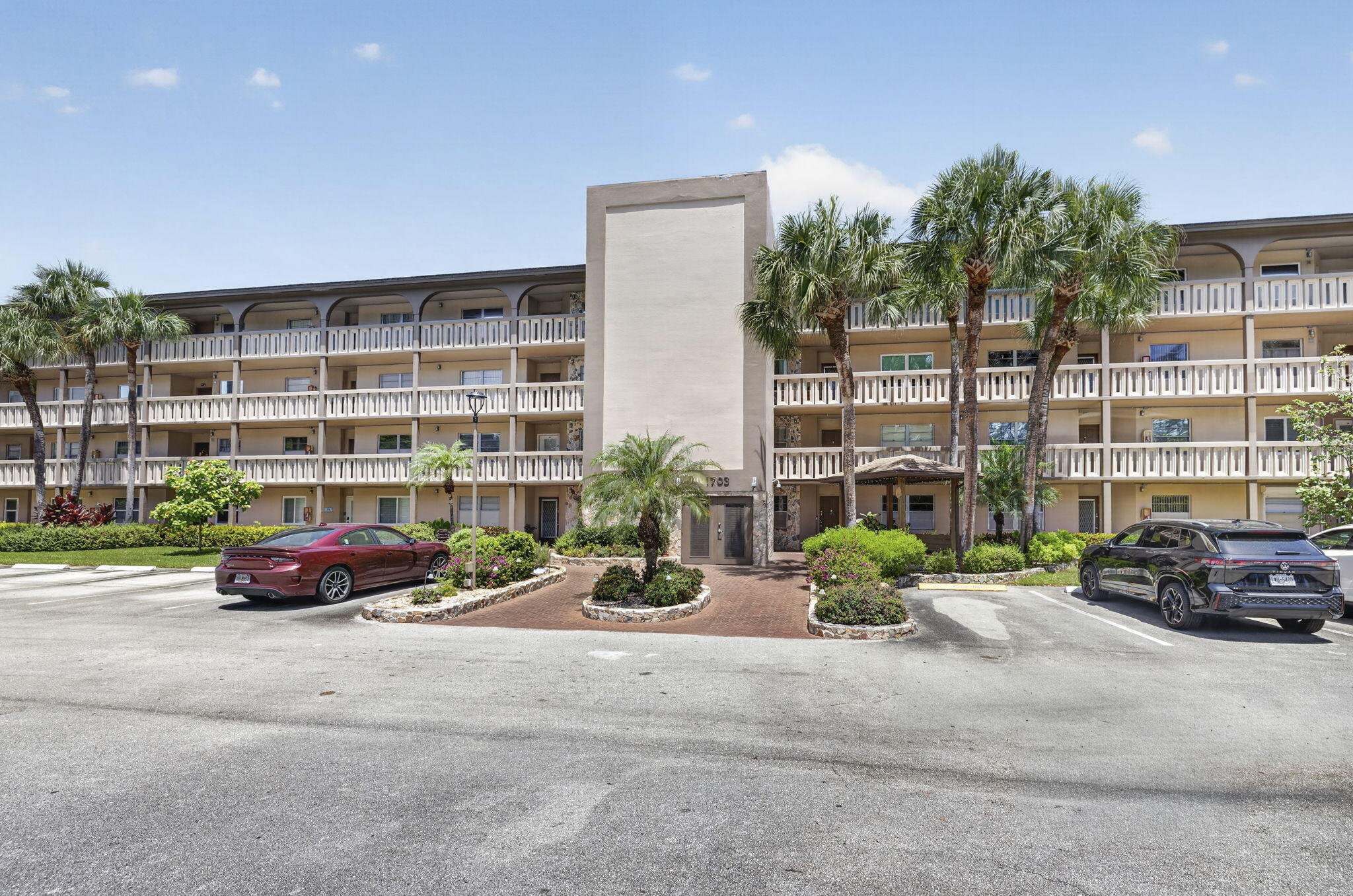 1703 Andros Isle #M3 - 1703 Andros Isle #M3, Coconut Creek, FL 33066 Luxury Property | Jose Angel Pina