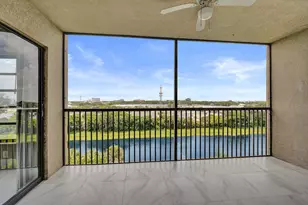 2200 S Cypress Bend Dr, Pompano Beach, FL 33069 - Photo 1