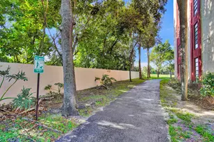 2200 S Cypress Bend Dr, Pompano Beach, FL 33069 - Photo 23