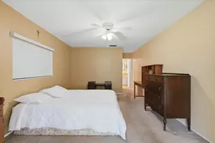 9401 NW 70th Pl, Tamarac, FL 33321 - Photo 15