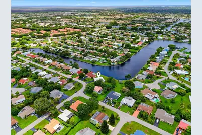 9401 NW 70 Place, Tamarac, FL 33321 - Photo 27