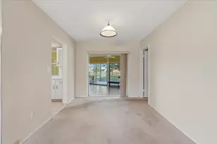 9401 NW 70th Pl, Tamarac, FL 33321 - Photo 13