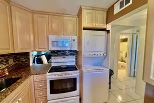 4090 Tivoli Ct, Lake Worth, FL 33467 - Photo 13