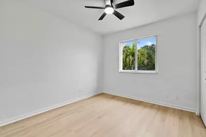 8128 Big Pine Way, Riviera Beach, FL 33407 - Photo 19